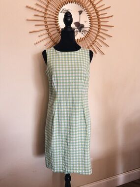 Vintage Sleeveless Green and White Gingham Shift Dress